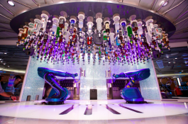 Bionic Bar Ovation of the Seas